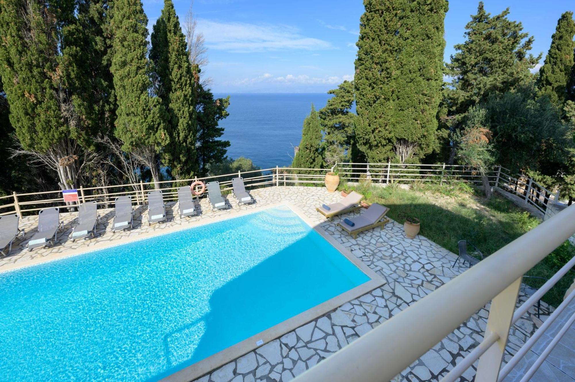 Pangolas Apartments Paxos Longós Exterior photo